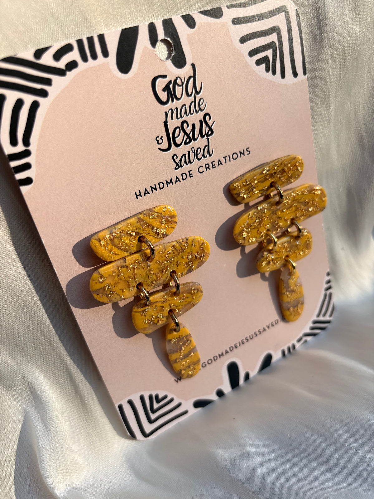 Sweeter Than Honey: Extravagant Dangle Earrings