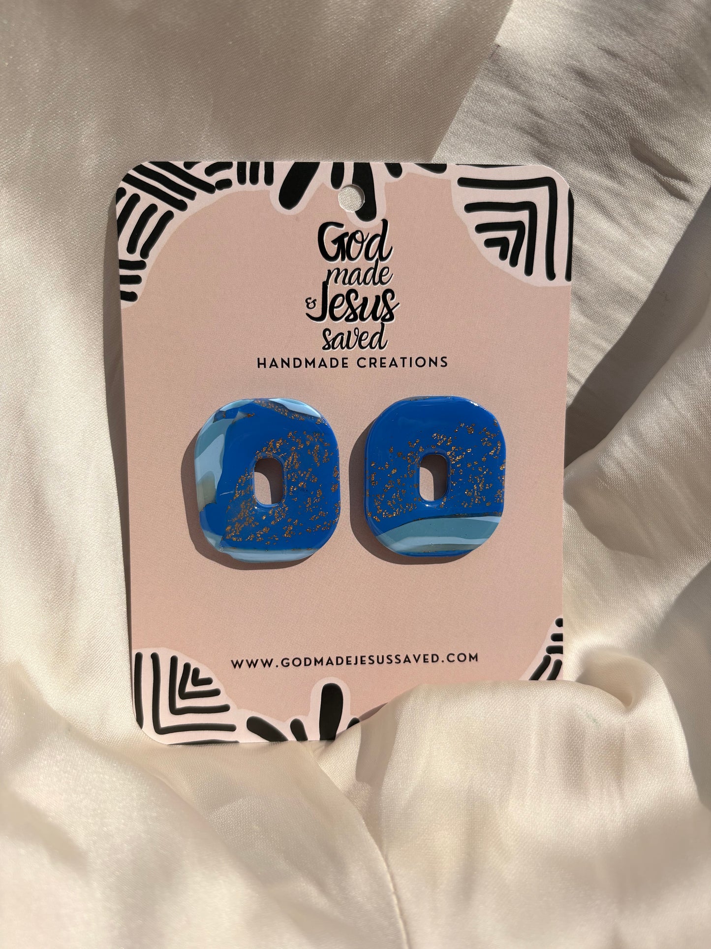 Beside the Still Waters: Circular Rectangle Studs