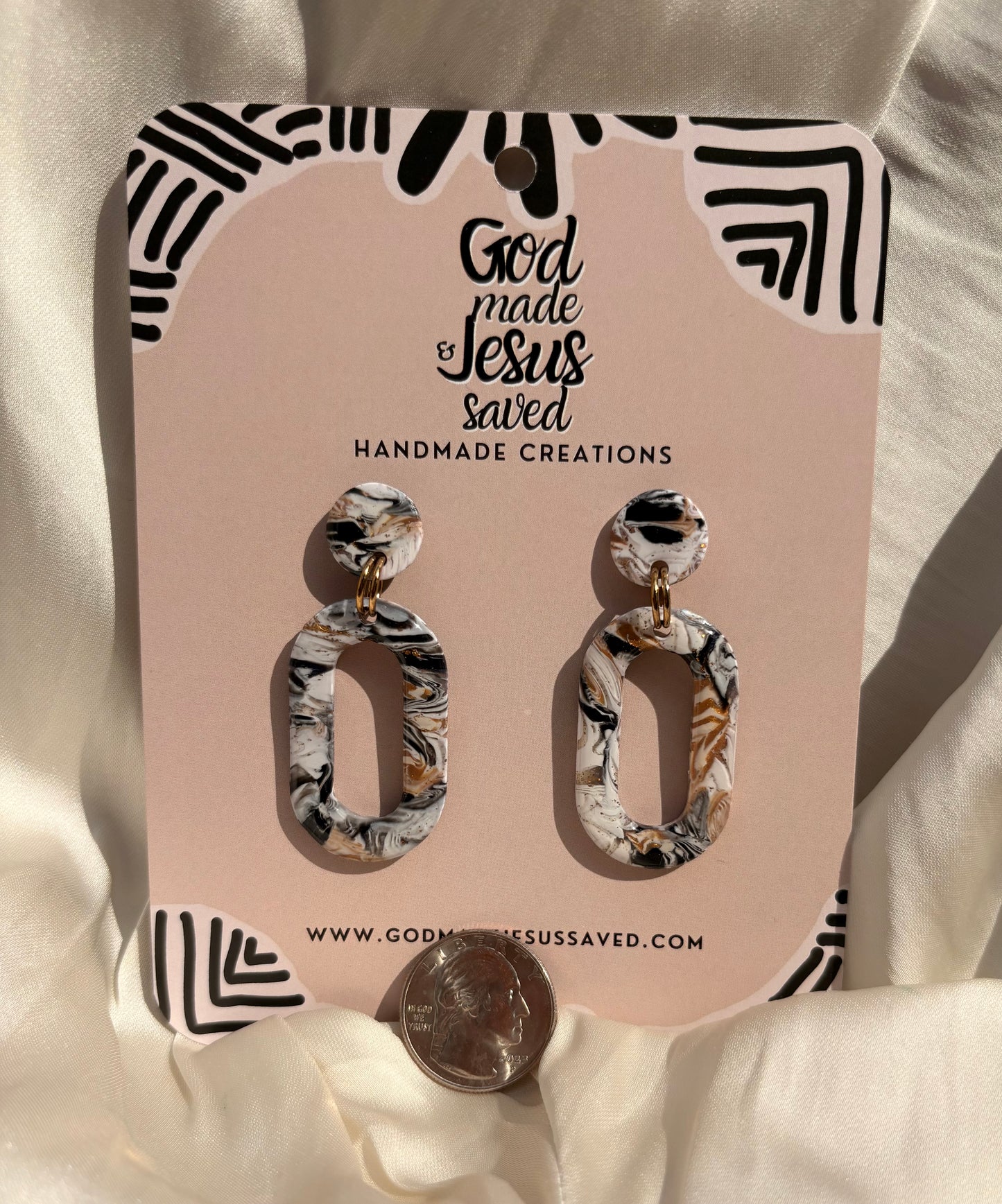 Standing on Mountain Heights: Circle-Oval Dangles