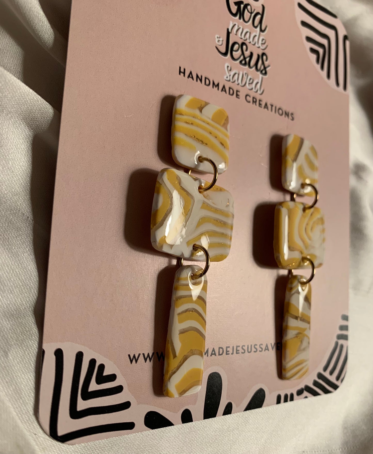 Be Hopeful: Cross Dangle Earring