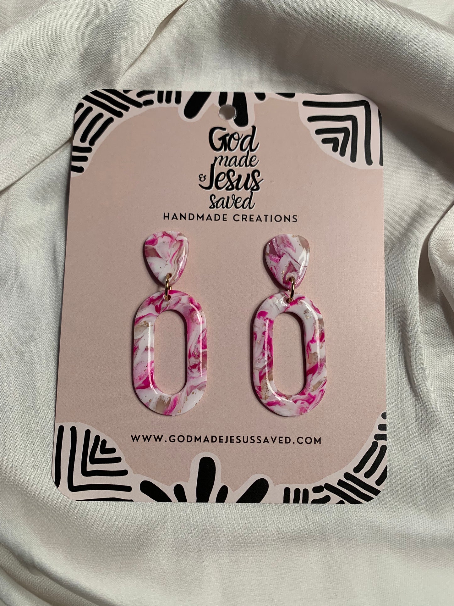 Bear Good Fruit: Oval Earring