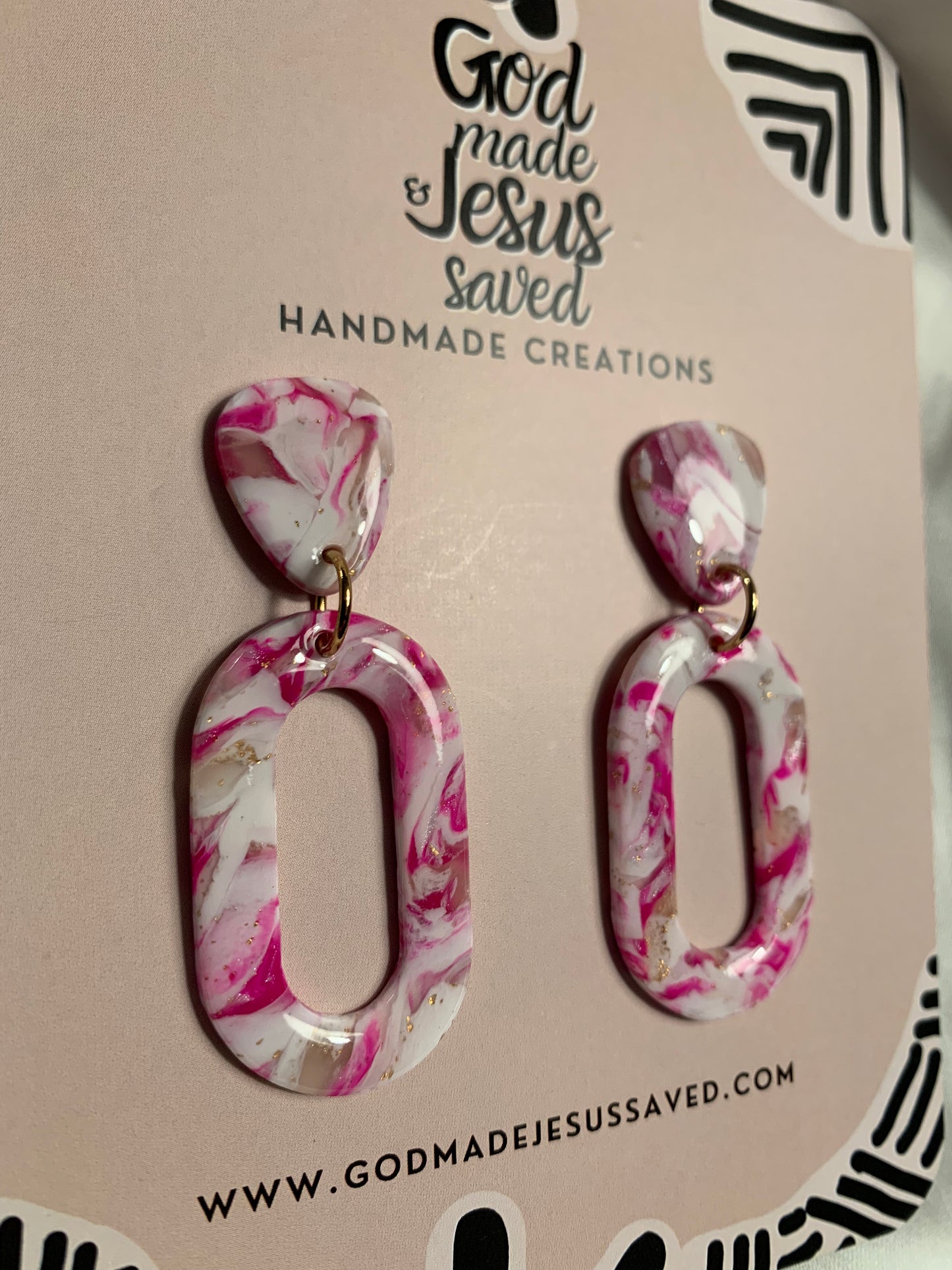 Bear Good Fruit: Oval Earring