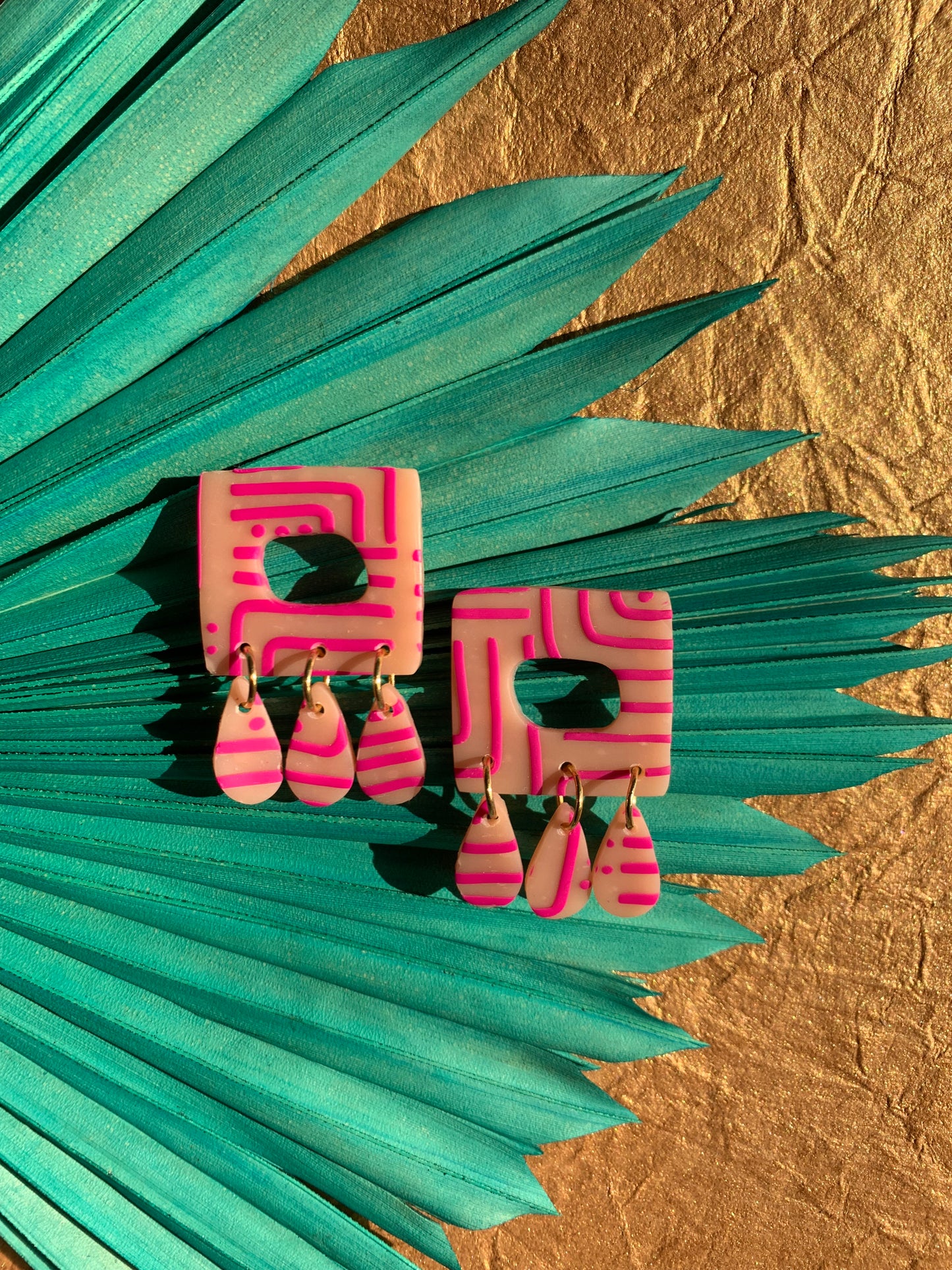 Pathways in Fuschia: Square Dangles