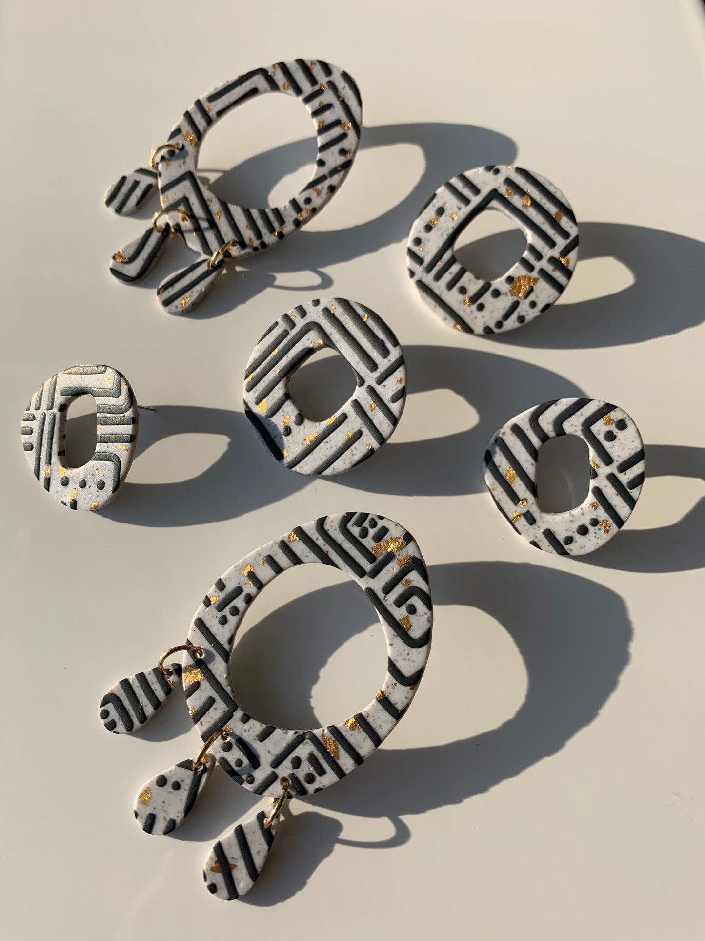 Pathways in Black & Gold: Large Dangles